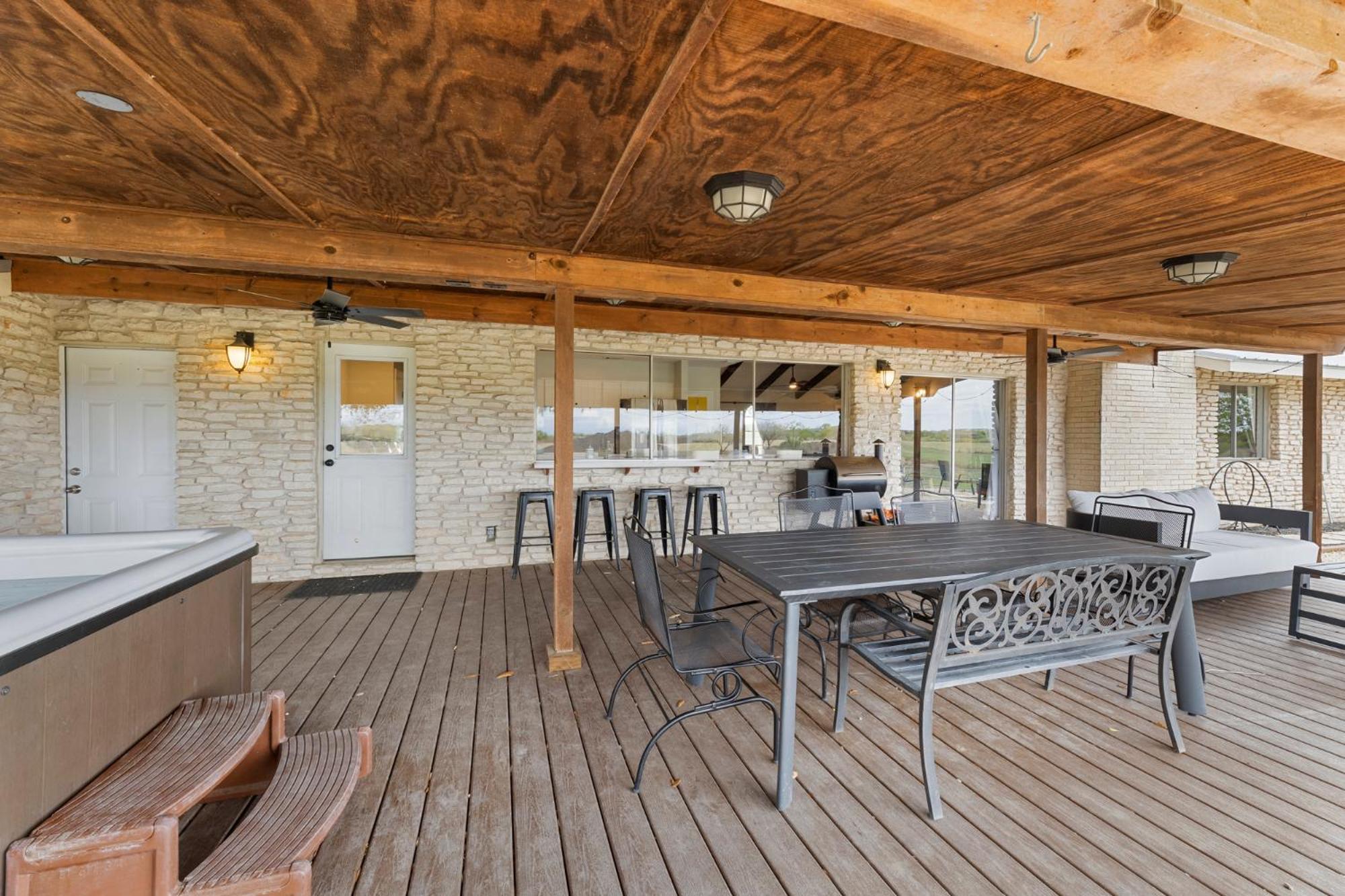 Farm Retreat With Jacuzzi, Fire Pit, Mini Goats, Mini Ponies And Mini Cows Villa San Marcos Cameră foto